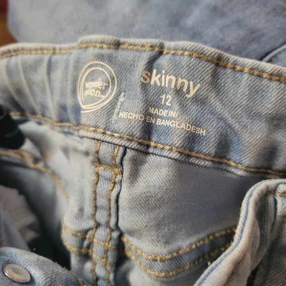 Girls Pants - Picture 11 of 13